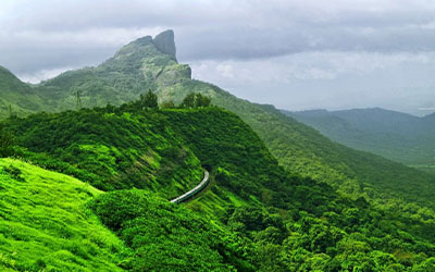 Mumbai to Lonavala one-way cab